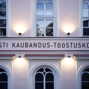Chamber building